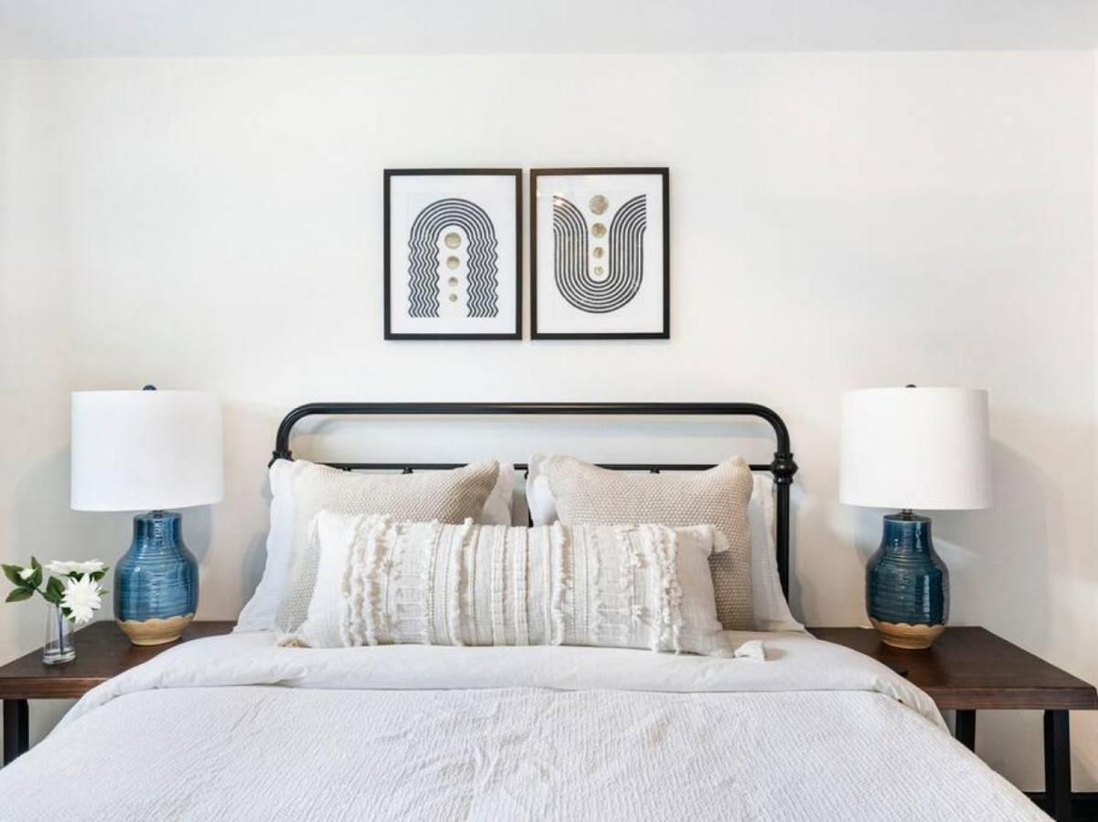 Picture Perfect Bungalow In The Heart Of Dt Vancouver Exteriér fotografie